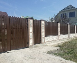 Фото распашных ворот - примеры работ ООО Краснодарские ворота Краснодар